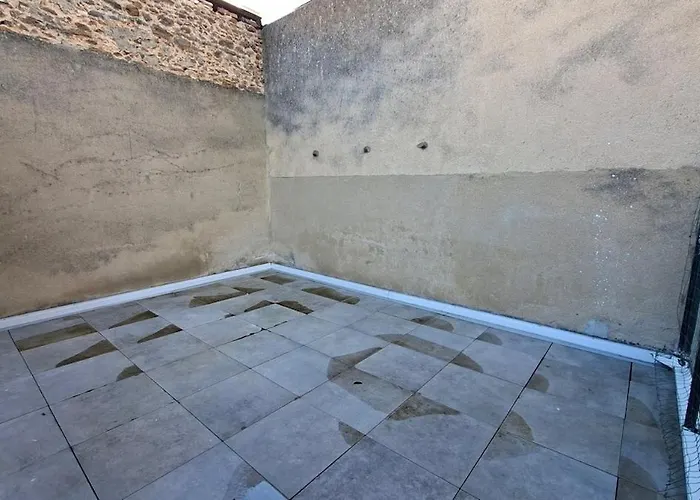 Cozy House With Terrace And Double Garage Ferienhaus *